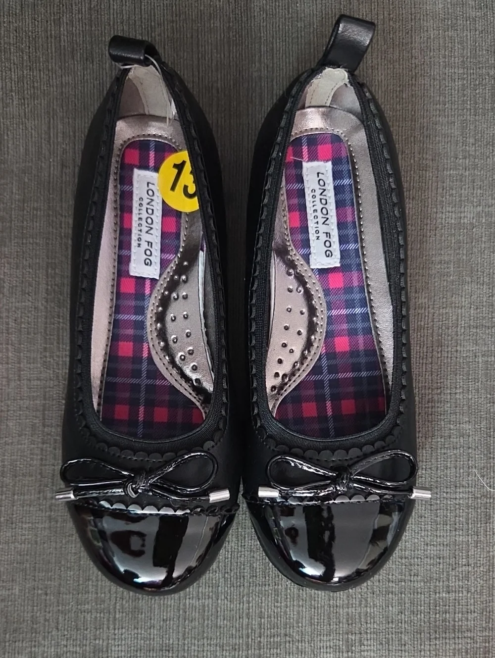 London Fog Black Patent Ballet Flats